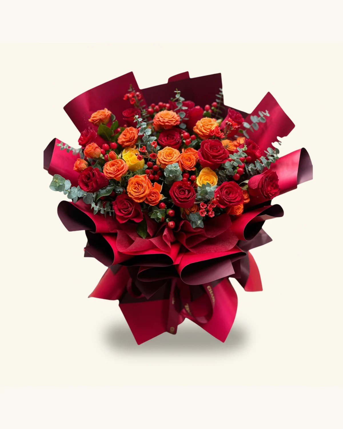 新春紅橙玫瑰花束 — 紅玫瑰、橙玫瑰、黃玫瑰、尤加利葉、紅豆、紅色包裝紙